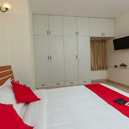 Oyo 23202 Cute Orange Service Apartments Chennai Esterno foto