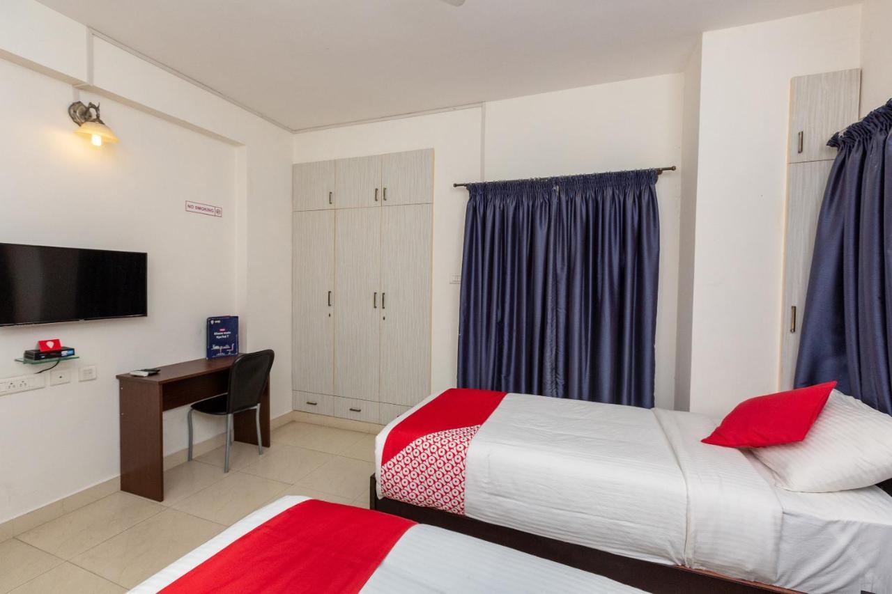 Oyo 23202 Cute Orange Service Apartments Chennai Esterno foto