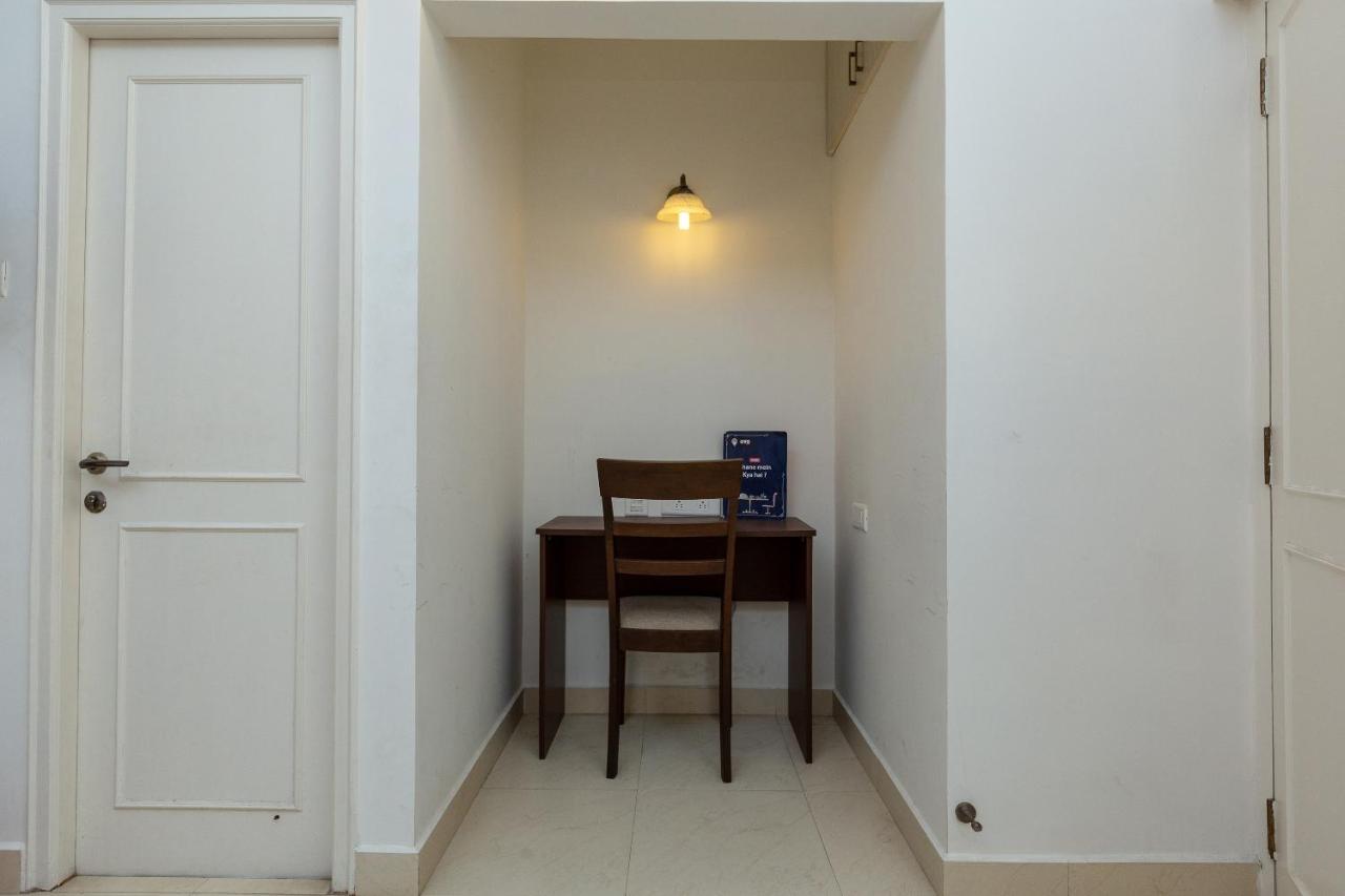 Oyo 23202 Cute Orange Service Apartments Chennai Esterno foto