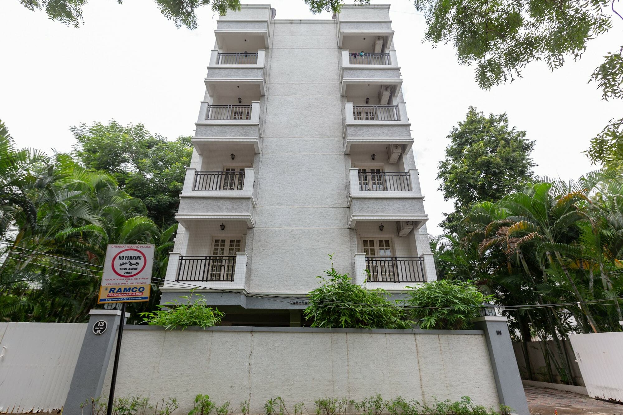 Oyo 23202 Cute Orange Service Apartments Chennai Esterno foto