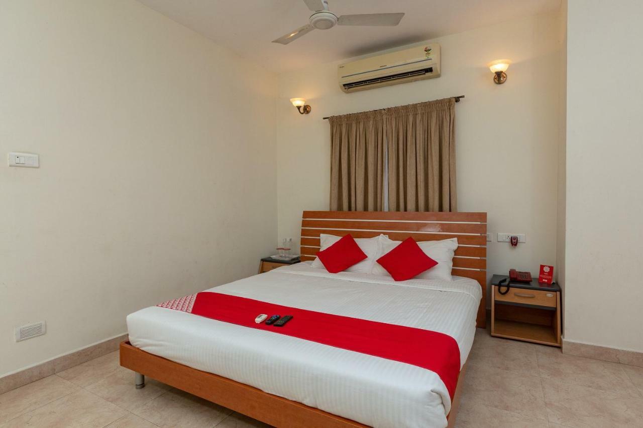 Oyo 23202 Cute Orange Service Apartments Chennai Esterno foto