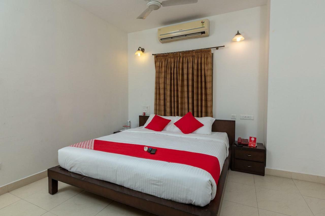 Oyo 23202 Cute Orange Service Apartments Chennai Esterno foto